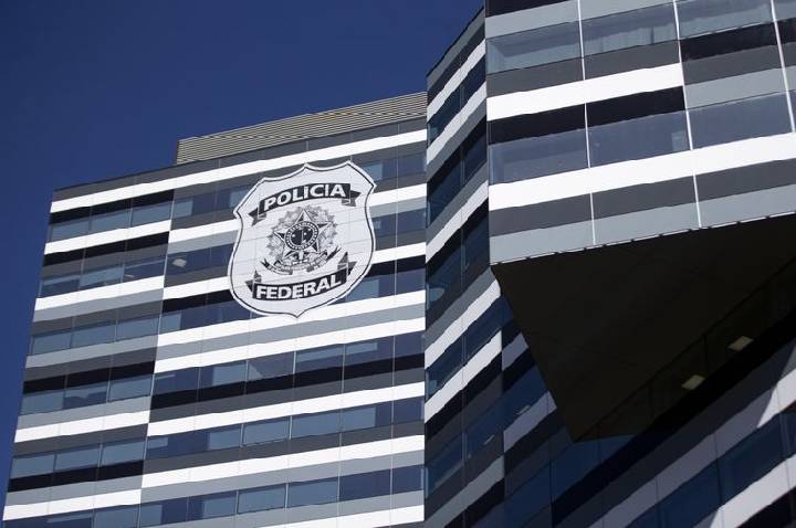 PF deflagra operação para apurar desvio de cotas parlamentares