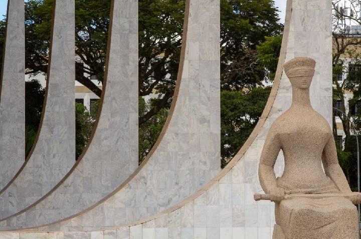 STF dá 60 dias para big techs cumprirem regras definidas pela Corte
