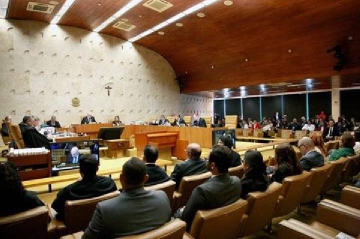 STF DECIDE QUE PISO NACIONAL DEVE SER PAGO A PROFESSORES TEMPORÁRIOS