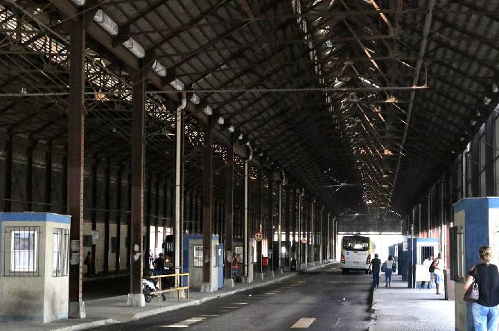 TST determina aumento de 80% da frota de ônibus durante a greve no Rio