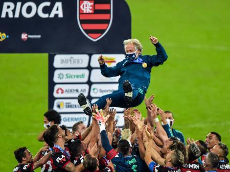 Jesus se despede do Flamengo em publicação no Instagram: