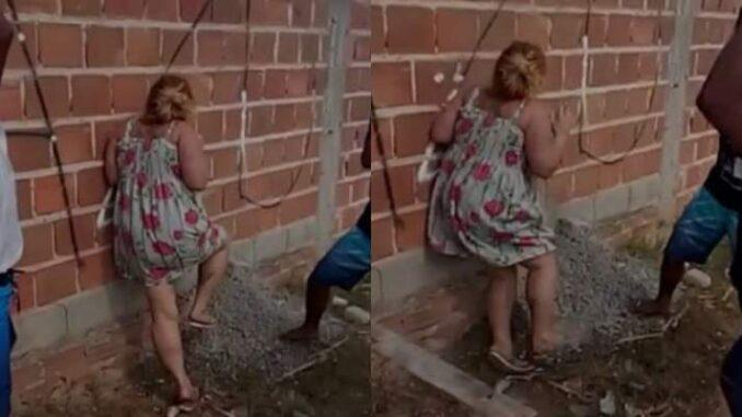 DUAS MULHERES PASSAM POR SESSÃO DE TORTURA