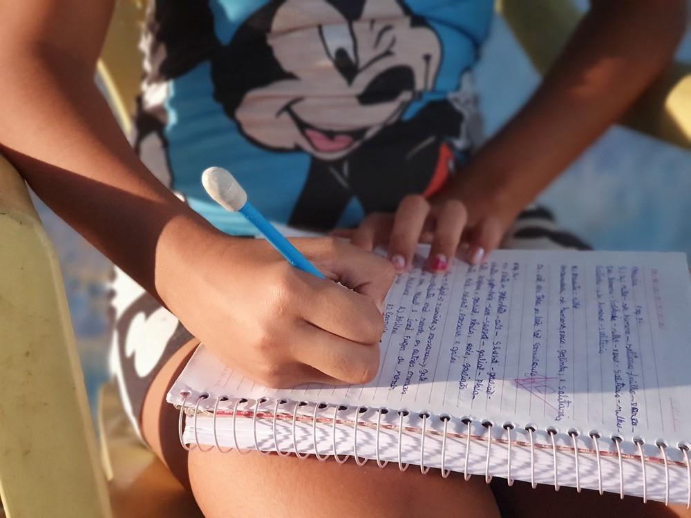 JOVEM ABUSADA NA INFÂNCIA RECONHECEU SUSPEITO