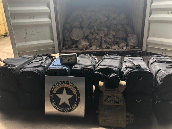 QUASE 500KG DE COCAÍNA SÃO APREENDIDOS NO PORTO