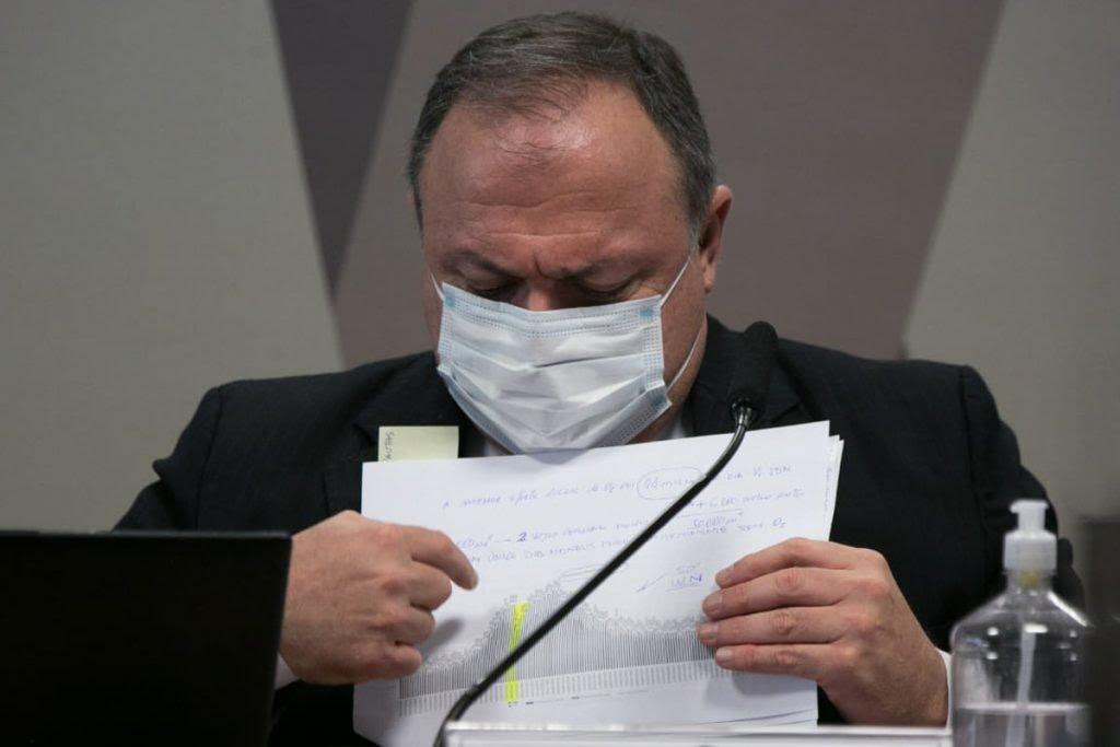 Pazuello diz que Bolsonaro é presidente de duas palavras, ou mais