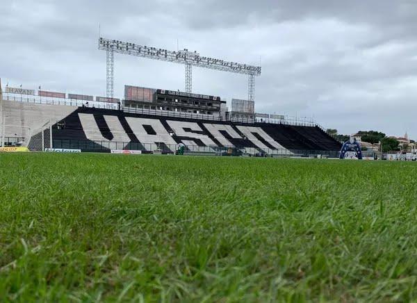 Vasco critica execução de R$ 93,5 milhões: 