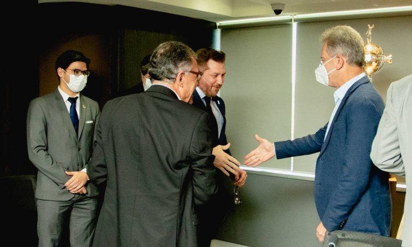 Flamengo, Palmeiras e CBF fazem reunião com a Conmebol sobre a final da Libertadores, que terá 75% de público liberado