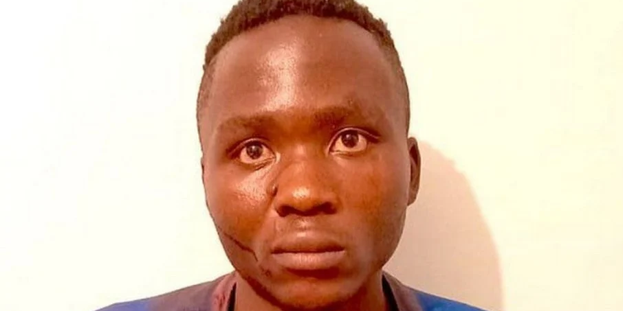 'Vampiro' de crianças foge da prisão, mas é pego por populares e linchado até a morte