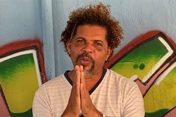 Sem-teto espancado por personal diz que vota em Bolsonaro e que recebeu proposta para se candidatar