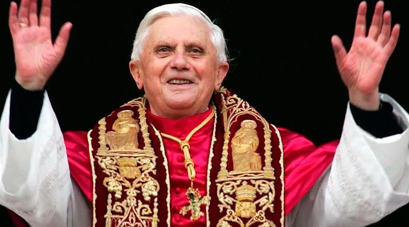 Papa Bento XVI morre aos 95 anos