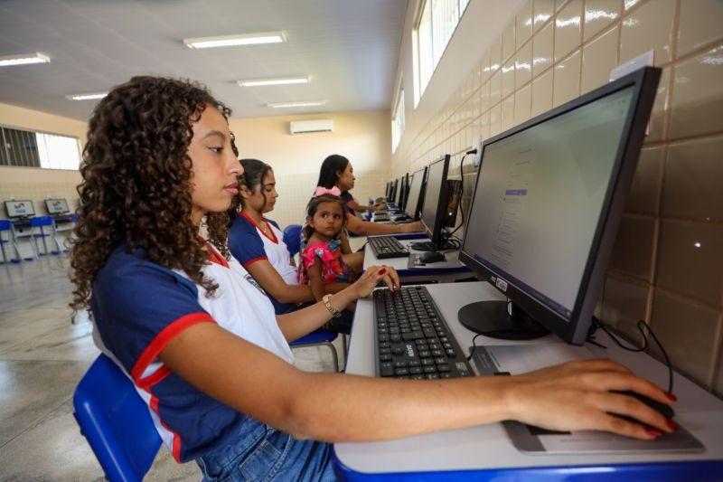 Mais de 85 mil estudantes se matricularam na rede estadual, informa Seduc