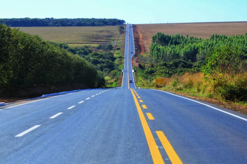 Primeira rodovia estadual de concreto deve ficar pronta em 18 meses