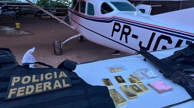 Polícia Federal apreende 46 kg de ouro em aeronave particular no aeroporto de Itaituba (PA)