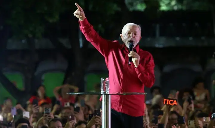 Lula propõe criar Ministério da Segurança e aumento real do mínimo