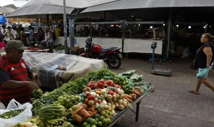 USP: estagnação de auxílios sociais pode gerar retração em municípios
