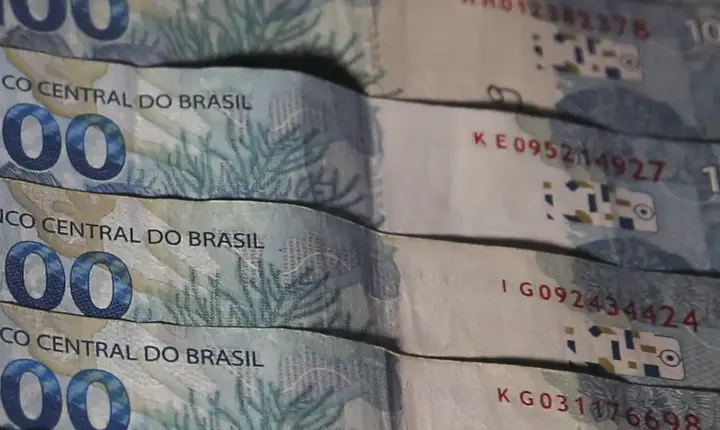 Contas públicas têm déficit de R$ 10 bilhões em agosto