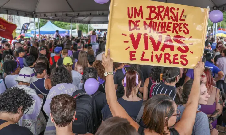 Condenados por violência doméstica terão de passar por reabilitação